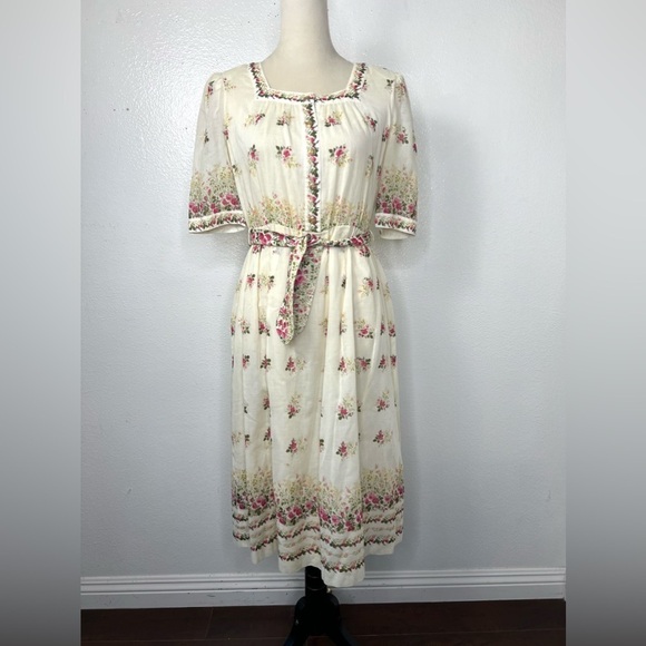 VINTAGE 1970s Madame Rei Floral Midi Button Front Shirt Dress Tie Waist Calico - Picture 1 of 14